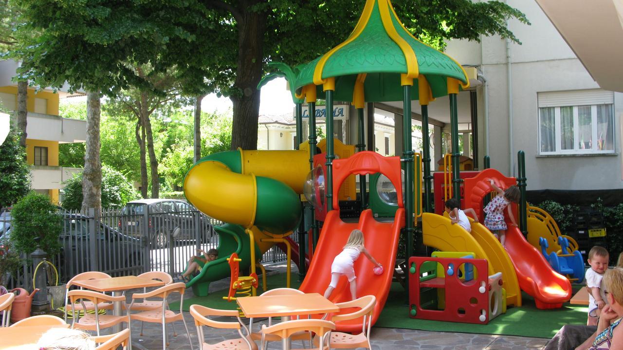 Hotel Angelus Rimini Buitenkant foto